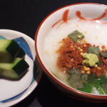 桔梗屋 - そぼろ粥に漬物
