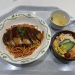 レストランカフェ・地球こうさてん - 日替わりCランチ（ポークカツナポリタン）＠700円