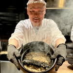 薪鳥新神戸 - 土鍋鶏そぼろご飯