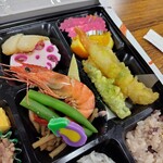 小川屋 - 煮物、天ぷらコーナー