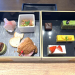 琵琶湖ホテル - ティータイム時のサービス品