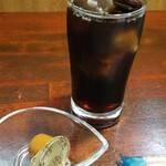 キッチン ブルー グローブ - アイスコーヒーのアップ