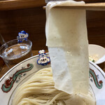 コトノハ - 見てみ！麺に、昆布が練り込まれてる。トゥるんとした口当たりの良さ。体感して欲しい！