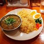 カレーのぼんチョビ  - 