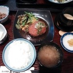 旬の手料理しん - 豆富ハンバーグ定食 850円