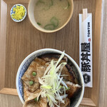 元祖豚丼屋 TONTON - ハーフ＆ハーフ豚丼