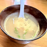 一楽ラーメン - やきめしに付いてくるラーメンスープ！