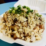 SATO SEAFOOD - マカダミア炙りサーモン