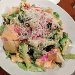 イタリアンバル UOKIN - 季節野菜のスモークシーザーサラダ