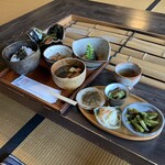 Chikeiken - お昼の料理《いのちを繋ぐ1汁3菜と保存食 1,320円》　＊農林水産省が選ぶ『農林漁家民宿おかあさん100選』第1回選出者・長南光(ちょうなんみつ)さんのワンオペレーション