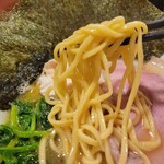 中華そば 麺や 六助 - 横浜家系な麺