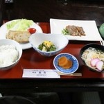 奥居旅館 - お昼の料理です
