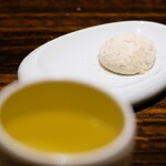 アコルドゥ - 日本茶とメレンゲ菓子