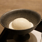 USHIGORO S. - 和三盆アイスクリーム