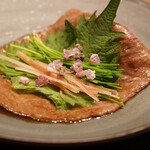 USHIGORO S. - 特選サーロインと香味野菜の焼きしゃぶしゃぶ