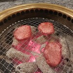 川崎名物 炭火焼肉 食道園 - 