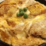レストラン ミヨシ - レストランミヨシ　カツ丼ズームアップ