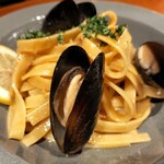 バー グリード - 