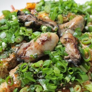 オリジナルソースが絶品！多彩なお好み焼きを召し上がれ♪