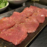 Shinnihon Yakiniku Tou - 