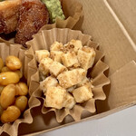 アルプスごはん - アルプスごはん弁当(\1,300) 高野豆腐のえびゴマ味噌和え