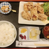 Washoku Dainingu Wakamiya - 鶏モモ唐揚げ定食（¥890）（税込）