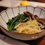 焼肉 しんうち 神楽坂 - 三色ナムル