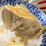 豆腐料理 双葉 - 安心して下さい。下に豆腐が隠れています。