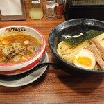 つけ麺 きらり - カレーつけ麺大盛