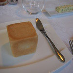 Restaurant Toeda - 四角いパン