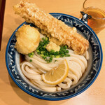 梅田 釜たけうどん - 