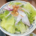 Shokuraku Koubou Shinogen - 定食のサラダ