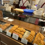 勝烈庵  - 商品陳列ケース