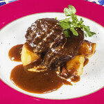 スペインバル & ダイニング ルース - 牛タンの赤ワイン煮込み