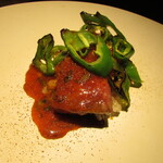 yokoyama -  丹波牛の炭火焼き 万願寺唐辛子 大阪摂津の凰卵 鱒子 もち米のリゾット