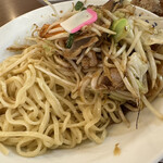 208873216 - 【2023.6.20(火)】冷やしトマトもりタンメン（並盛・250g）1,056円の麺