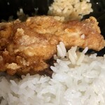 タイ屋台料理 ムエタイハウス - 「日替り3品セット」(800円)