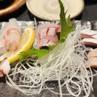 大漁市場 なるみ乃 薬院店 - 