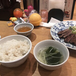 肉匠の牛たん たん之助 - 