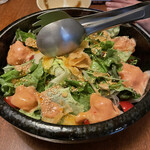 飲み喰い処 みんなでこれるもん - エビのピリ辛サラダ