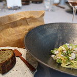 RiVi - シュクレールさんのパン、アオリイカパスタ