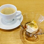 カフェレストラン EAT-Dining - 