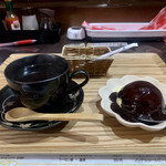 キッチン あずま - 食後のデザート♡
      ⭐︎  バニラアイス チョコソースかけ　税込  ３５０ 円
      ⭐︎  HOT 珈琲（トアルコトラジャ）   税込  ３００ 円