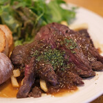 ANALOG YAESU - 牛ハラミ肉のバヴェットステーキ 1760円
