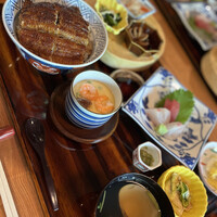炭焼うな富士 白壁別邸 - 