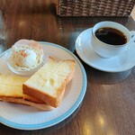 山猫コーヒー - モーニング(650円)