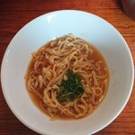 浜堂ラーメン - 海老醤油そばのスープ投入直後