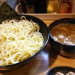 多摩の金豚 - つけ麺大盛り 麺500グラム