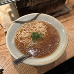 ホルモン焼 婁熊東京 - 天城黒豚醤油ラーメン（婁熊のスペシャリテ）1,340円