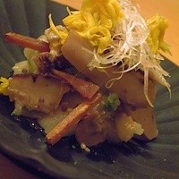 麻布 かどわき - 菊と松茸のお浸し
